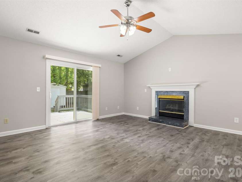 4813 Von Court, Monroe, NC 28110.  MLS# CAR4398470, YatesRealty ID 35000. 
