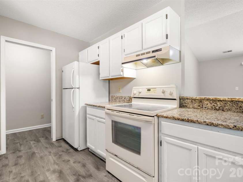 4813 Von Court, Monroe, NC 28110.  MLS# CAR4398470, YatesRealty ID 35000. 