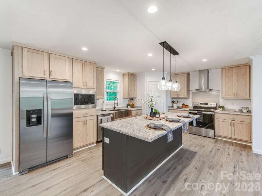 7822 Stillwater Drive, Sherrills Ford, NC 28673.  MLS# CAR4413305, YatesRealty ID 35001. 