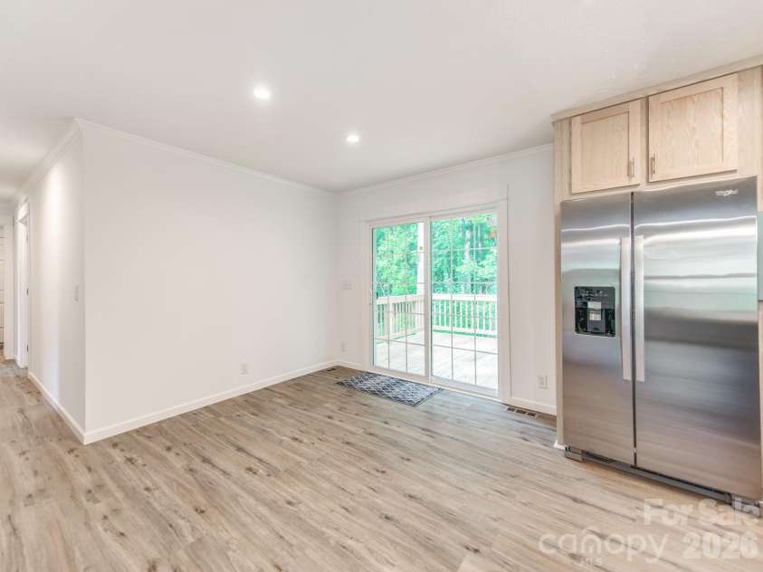 7822 Stillwater Drive, Sherrills Ford, NC 28673.  MLS# CAR4413305, YatesRealty ID 35001. 