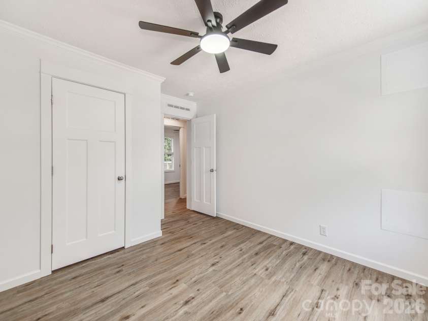 7822 Stillwater Drive, Sherrills Ford, NC 28673.  MLS# CAR4413305, YatesRealty ID 35001. 