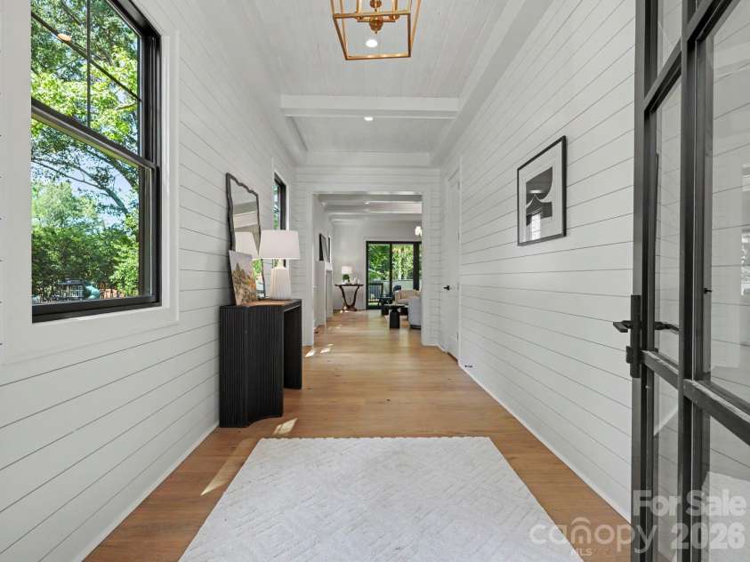 5963 Gate Post Road, Charlotte, NC 28211.  MLS# CAR4390740, YatesRealty ID 35004. 