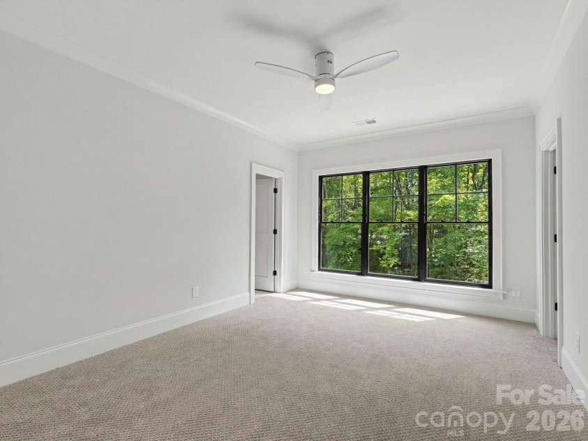 5963 Gate Post Road, Charlotte, NC 28211.  MLS# CAR4390740, YatesRealty ID 35004. 