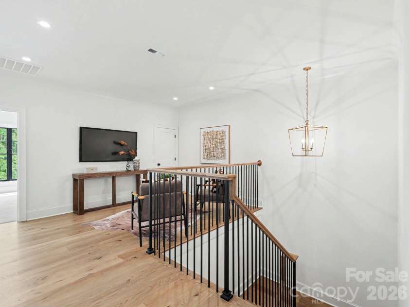5971 Gate Post Road, Charlotte, NC 28211.  MLS# CAR4395302, YatesRealty ID 35005. 