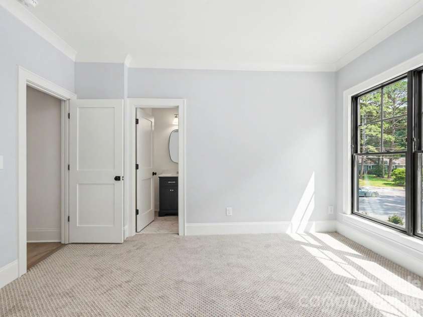 5971 Gate Post Road, Charlotte, NC 28211.  MLS# CAR4395302, YatesRealty ID 35005. 