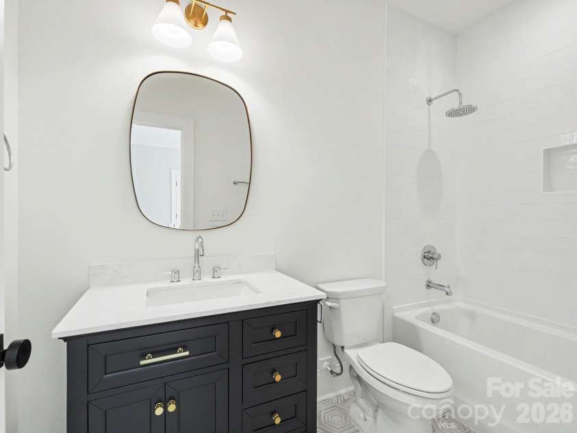 5971 Gate Post Road, Charlotte, NC 28211.  MLS# CAR4395302, YatesRealty ID 35005. 