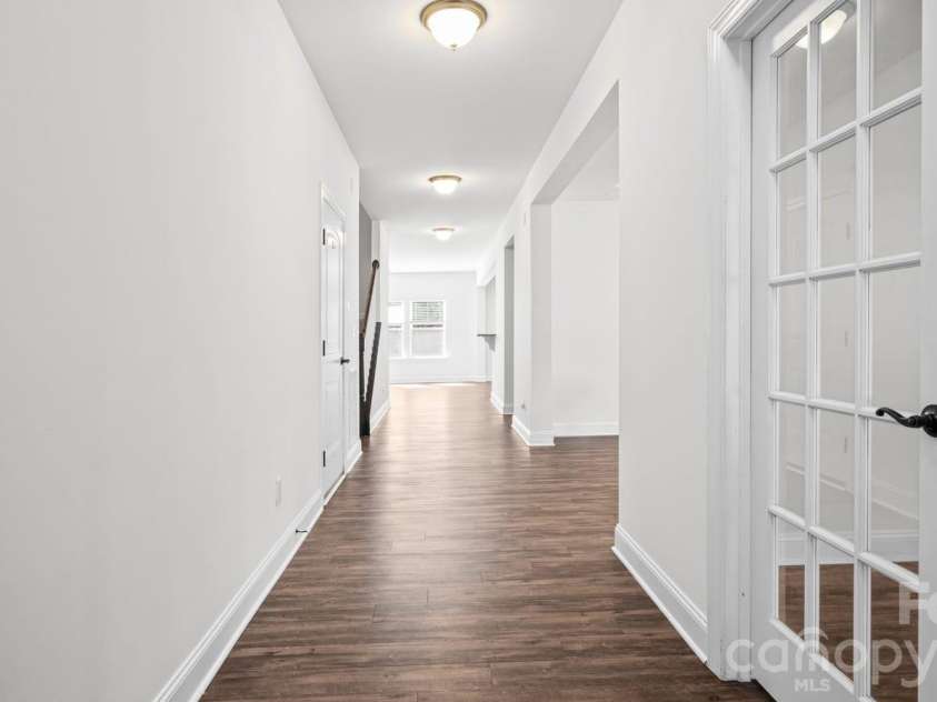 7235 Barefoot Forest Drive, Charlotte, NC 28269.  MLS# CAR4430339, YatesRealty ID 35006. 