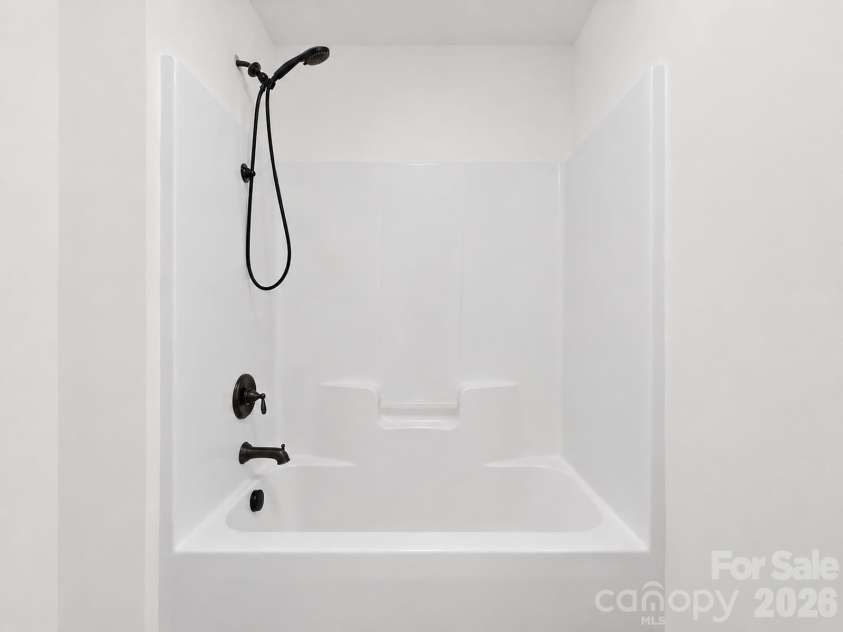 7235 Barefoot Forest Drive, Charlotte, NC 28269.  MLS# CAR4430339, YatesRealty ID 35006. 