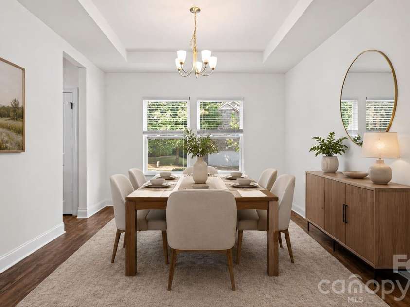 7235 Barefoot Forest Drive, Charlotte, NC 28269.  MLS# CAR4430339, YatesRealty ID 35006. Virtually staged dining room
