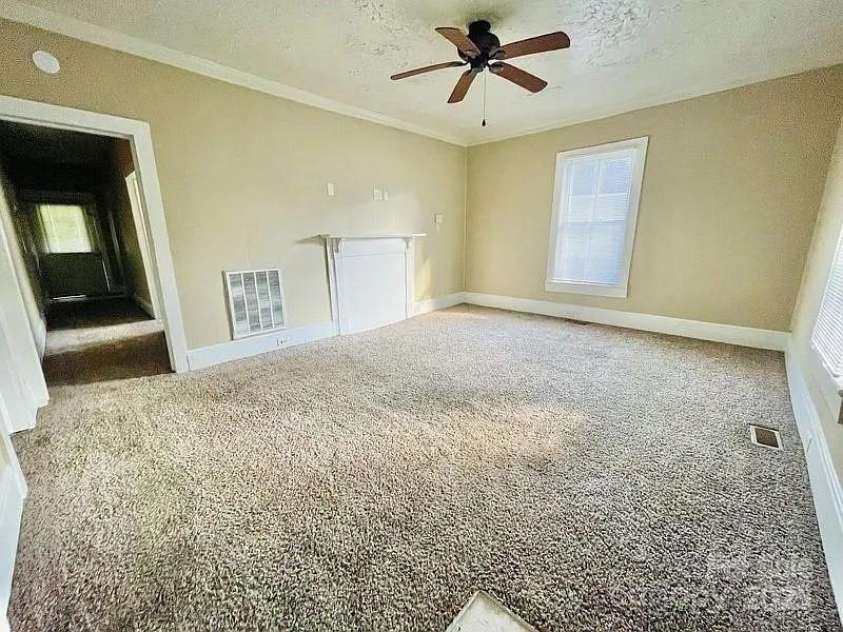 861 Old Charlotte Road, Concord, NC 28027.  MLS# CAR4272025, YatesRealty ID 35006. Previous Rental pictures- Living Room