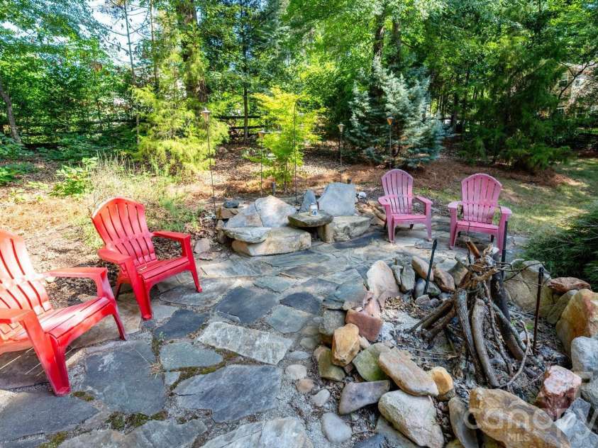 7933 Sally Clark Drive, Denver, NC 28037.  MLS# CAR4397836, YatesRealty ID 35007. 