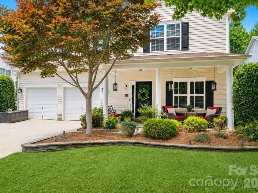 10131 Allison Taylor Court, Cornelius, NC 28031.  MLS# CAR4396145, YatesRealty ID 35009. 