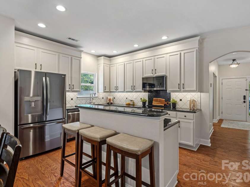 10131 Allison Taylor Court, Cornelius, NC 28031.  MLS# CAR4396145, YatesRealty ID 35009. 