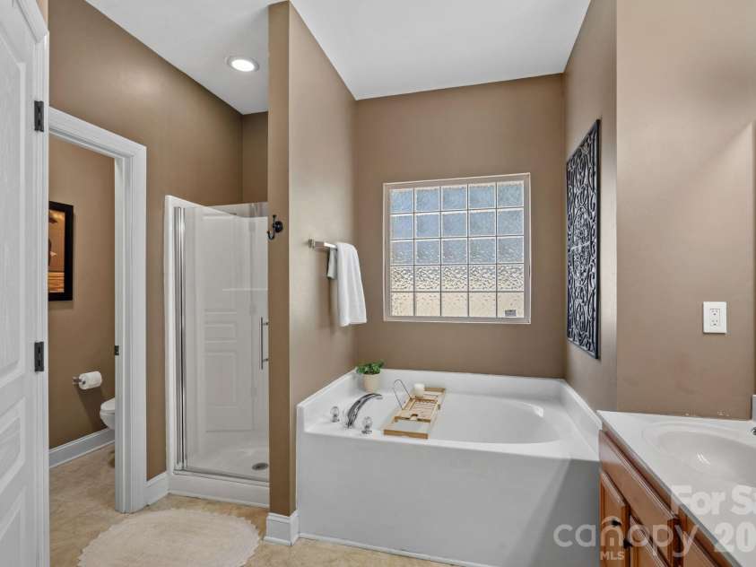 10131 Allison Taylor Court, Cornelius, NC 28031.  MLS# CAR4396145, YatesRealty ID 35009. 