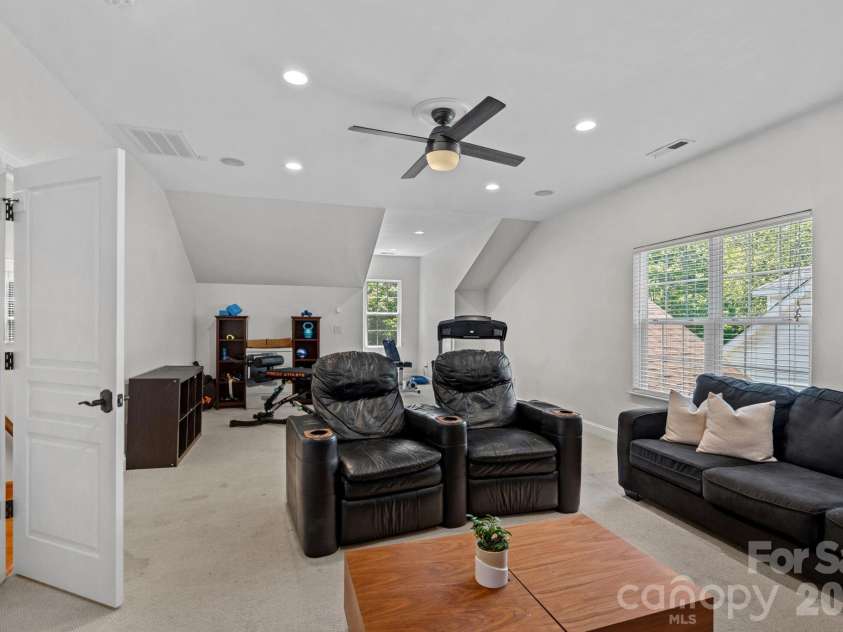 10131 Allison Taylor Court, Cornelius, NC 28031.  MLS# CAR4396145, YatesRealty ID 35009. 