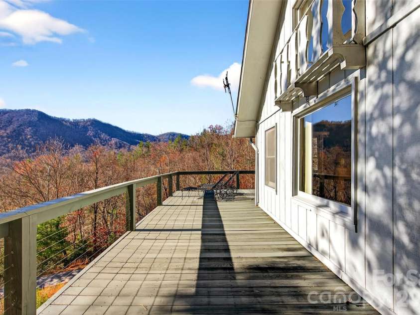 65 Deer Lane, Marion, NC 28752.  MLS# CAR4323072, YatesRealty ID 3501. 