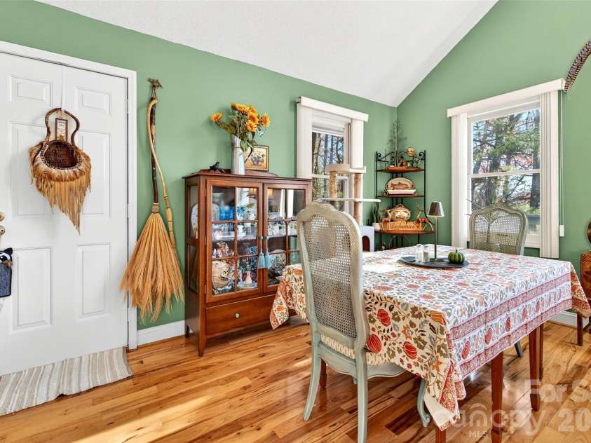 65 Deer Lane, Marion, NC 28752.  MLS# CAR4323072, YatesRealty ID 3501. 