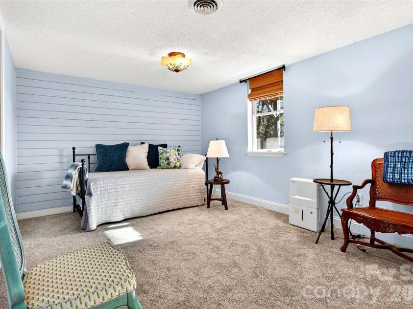 65 Deer Lane, Marion, NC 28752.  MLS# CAR4323072, YatesRealty ID 3501. 