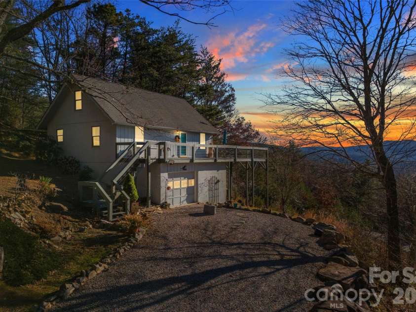 65 Deer Lane, Marion, NC 28752.  MLS# CAR4323072, YatesRealty ID 3501. 