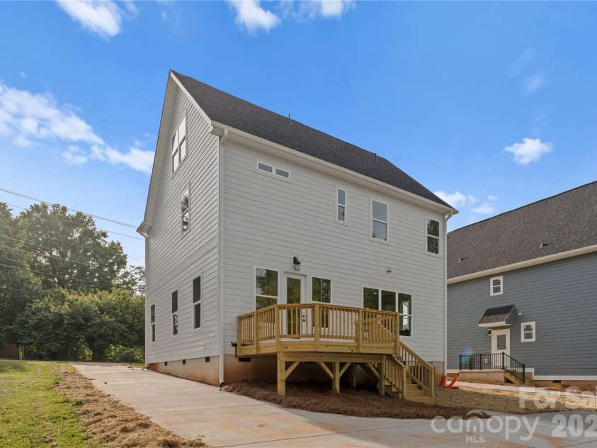 708 Ann Drive, Belmont, NC 28012.  MLS# CAR4346220, YatesRealty ID 3501. 