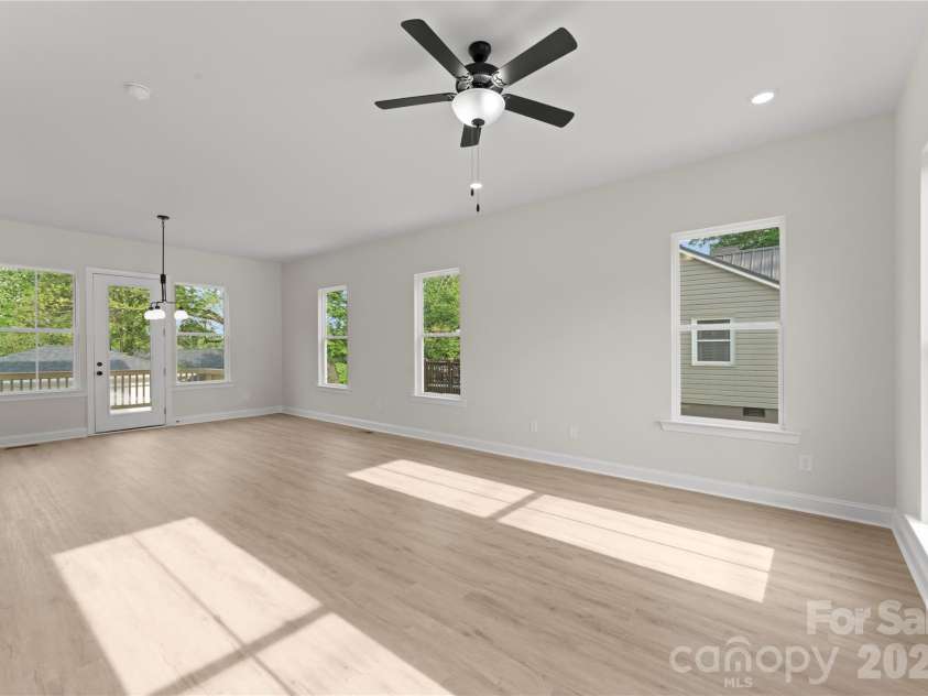 708 Ann Drive, Belmont, NC 28012.  MLS# CAR4346220, YatesRealty ID 3501. 
