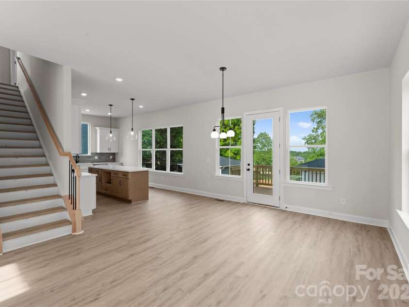 708 Ann Drive, Belmont, NC 28012.  MLS# CAR4346220, YatesRealty ID 3501. 