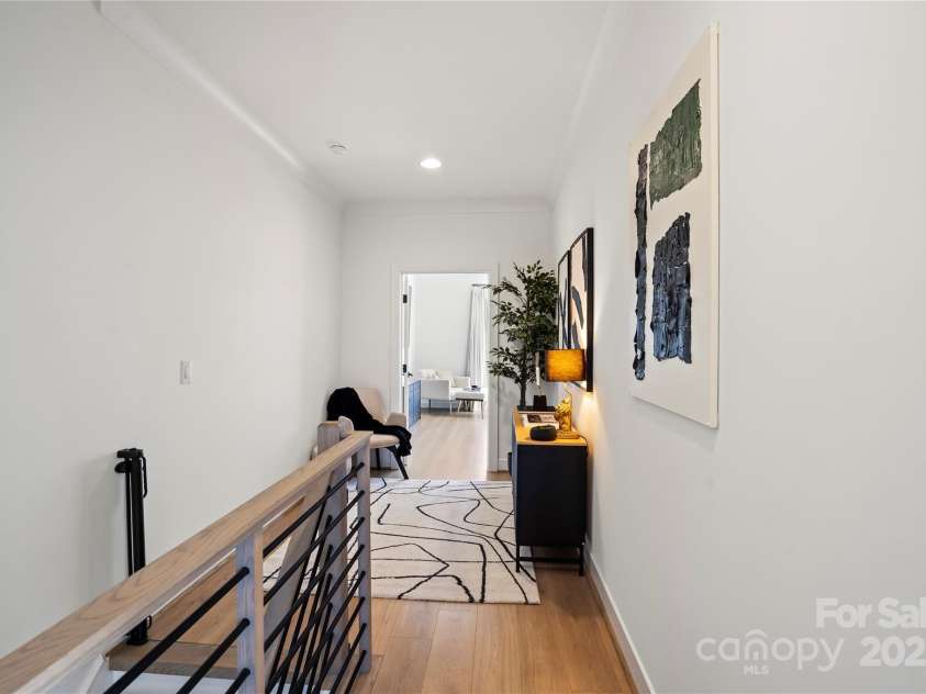 904 Van Every Street, Charlotte, NC 28205.  MLS# CAR4228481, YatesRealty ID 3501. Upstairs Hallway