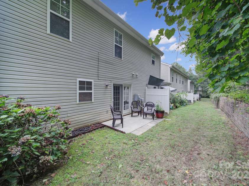 10973 Princeton Village Drive, Charlotte, NC 28277.  MLS# CAR4287172, YatesRealty ID 35010. 