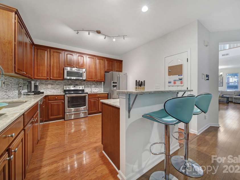 10973 Princeton Village Drive, Charlotte, NC 28277.  MLS# CAR4287172, YatesRealty ID 35010. 