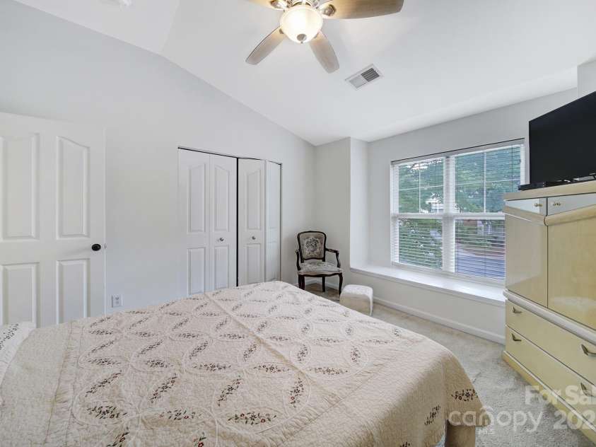 10973 Princeton Village Drive, Charlotte, NC 28277.  MLS# CAR4287172, YatesRealty ID 35010. 