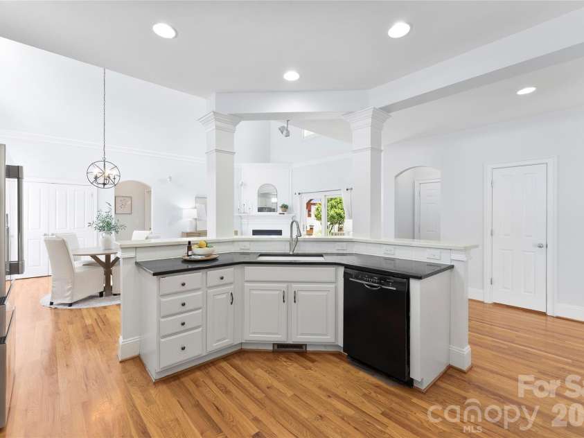 1348 Barnett Woods Crossing, Fort Mill, SC 29708.  MLS# CAR4380977, YatesRealty ID 35010. 