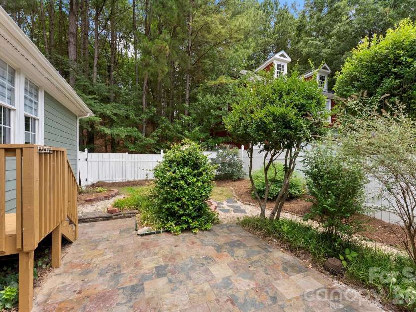 1348 Barnett Woods Crossing, Fort Mill, SC 29708.  MLS# CAR4380977, YatesRealty ID 35010. 