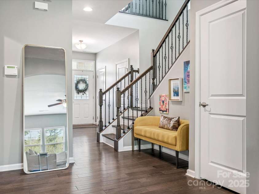 1304 Piedmont Park Drive, Charlotte, NC 28217.  MLS# CAR4287324, YatesRealty ID 35011. 