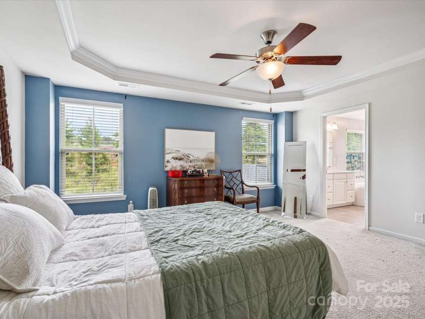 1304 Piedmont Park Drive, Charlotte, NC 28217.  MLS# CAR4287324, YatesRealty ID 35011. 