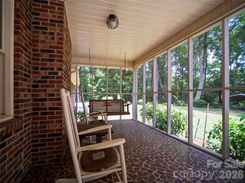 607 Bethany Road, Gastonia, NC 28052.  MLS# CAR4397980, YatesRealty ID 35011. 