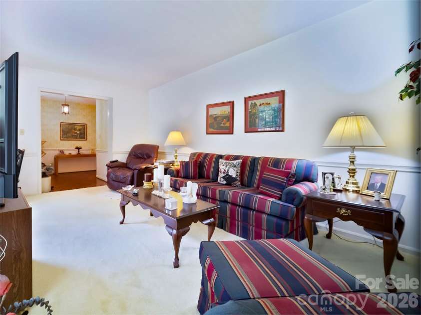 607 Bethany Road, Gastonia, NC 28052.  MLS# CAR4397980, YatesRealty ID 35011. 