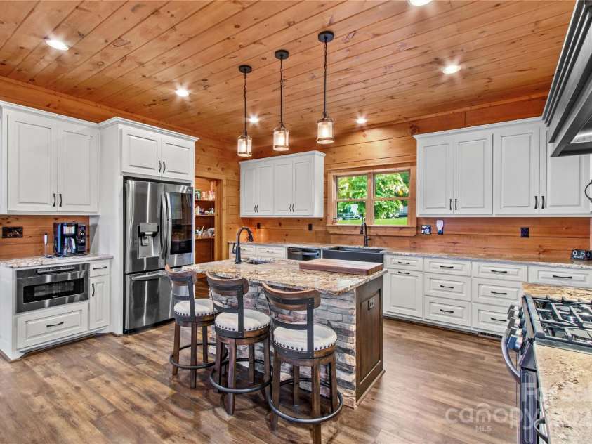 1220 Sierra Trace Road, Denton, NC 27239.  MLS# CAR4289896, YatesRealty ID 35012. 