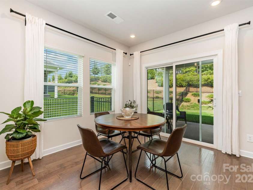 4309 Duplin Drive, Charlotte, NC 28214.  MLS# CAR4291271, YatesRealty ID 35013. 