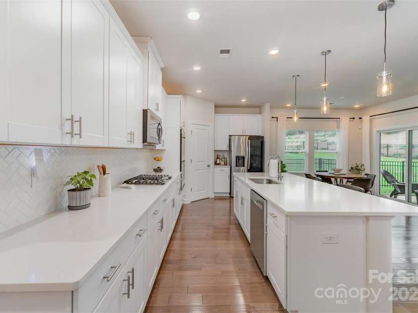 4309 Duplin Drive, Charlotte, NC 28214.  MLS# CAR4291271, YatesRealty ID 35013. 
