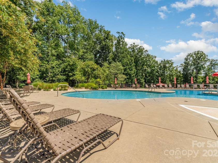 4309 Duplin Drive, Charlotte, NC 28214.  MLS# CAR4291271, YatesRealty ID 35013. 