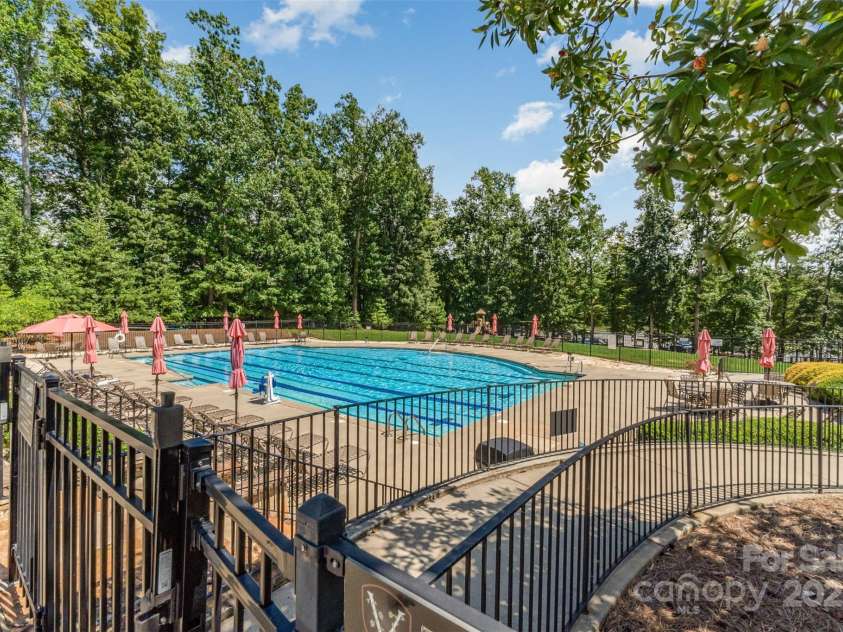 4309 Duplin Drive, Charlotte, NC 28214.  MLS# CAR4291271, YatesRealty ID 35013. 