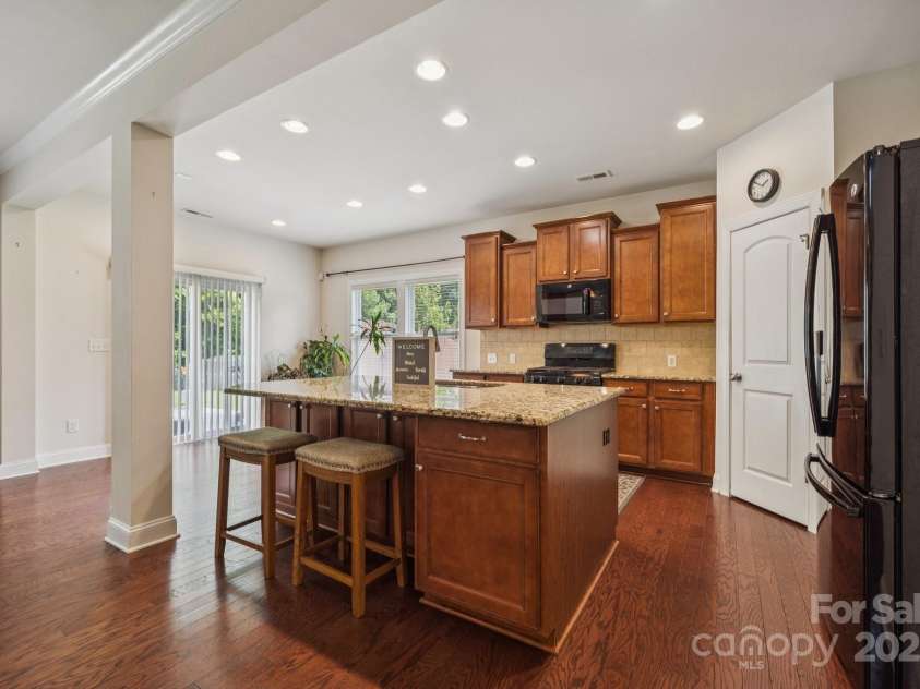 3922 Martele Drive, Mint Hill, NC 28227.  MLS# CAR4292629, YatesRealty ID 35015. Open Floor Plan