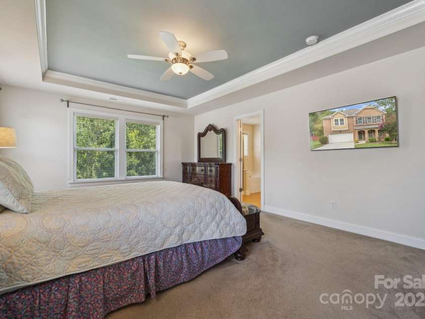 3922 Martele Drive, Mint Hill, NC 28227.  MLS# CAR4292629, YatesRealty ID 35015. Owner's Suite