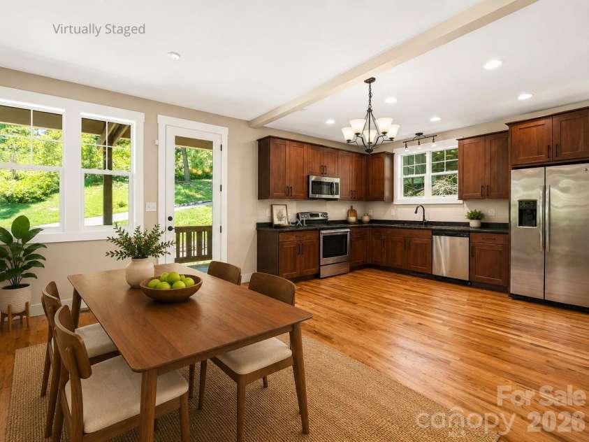 25 Shady Park Lane, Asheville, NC 28804.  MLS# CAR4395453, YatesRealty ID 35017. Virtually staged dining area.