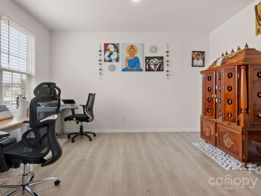 2861 Suffolk Place, Fort Mill, SC 29715.  MLS# CAR4333987, YatesRealty ID 35017. 