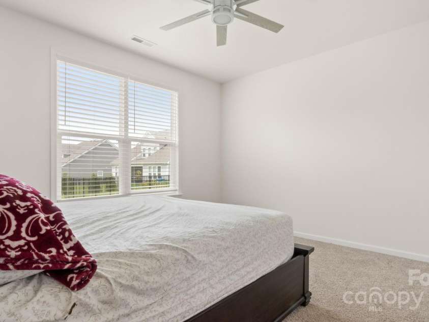 2861 Suffolk Place, Fort Mill, SC 29715.  MLS# CAR4333987, YatesRealty ID 35017. 