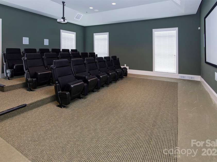 2861 Suffolk Place, Fort Mill, SC 29715.  MLS# CAR4333987, YatesRealty ID 35017. 