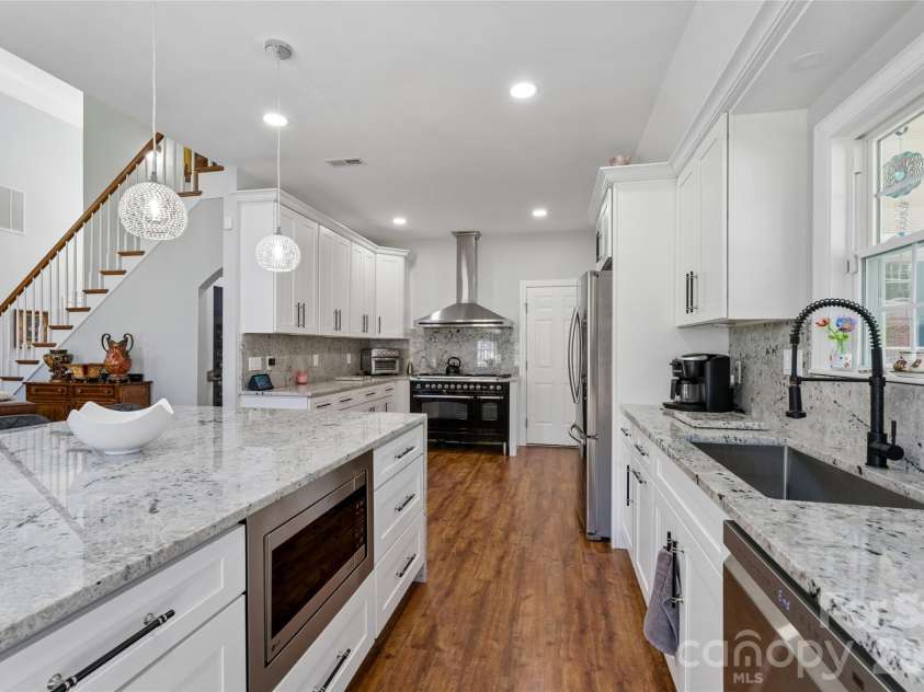 1016 Wesley Downs Road, Wesley Chapel, NC 28110.  MLS# CAR4395983, YatesRealty ID 35018. 