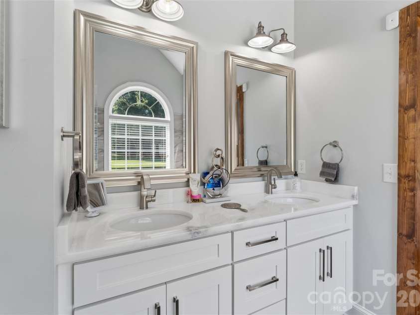 1016 Wesley Downs Road, Wesley Chapel, NC 28110.  MLS# CAR4395983, YatesRealty ID 35018. 