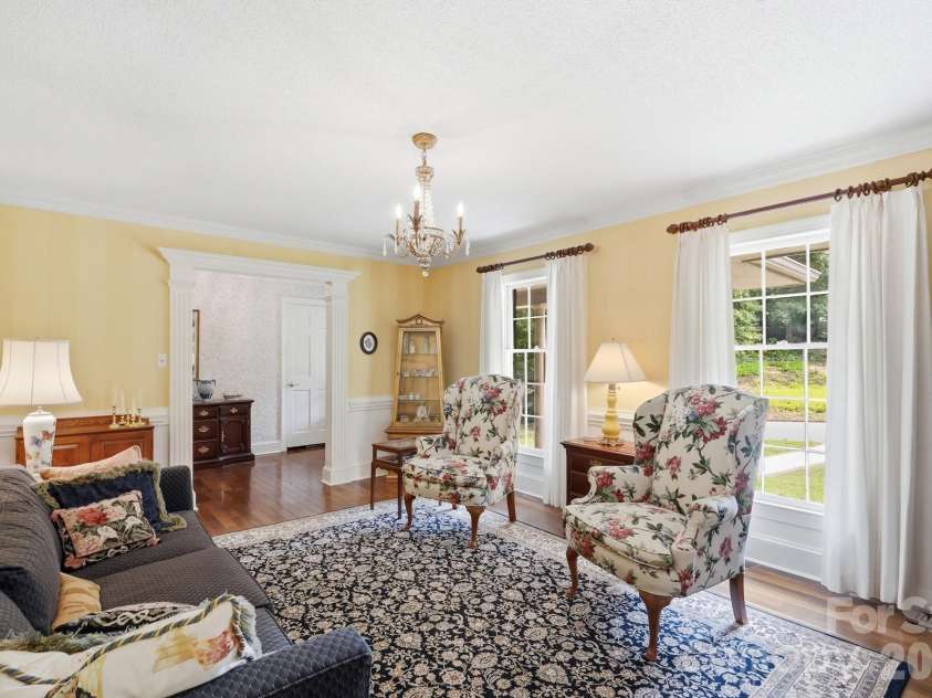 185 Hillcrest Avenue, Concord, NC 28025.  MLS# CAR4396702, YatesRealty ID 35019. 